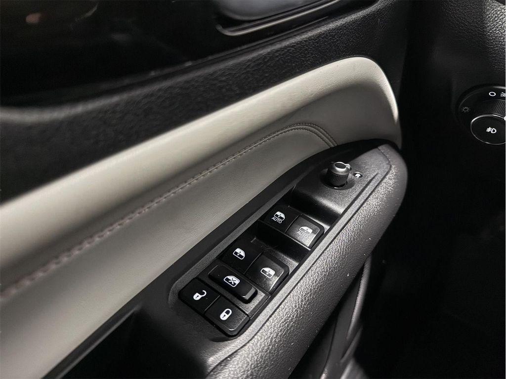 used 2023 Jeep Compass car, priced at $25,400