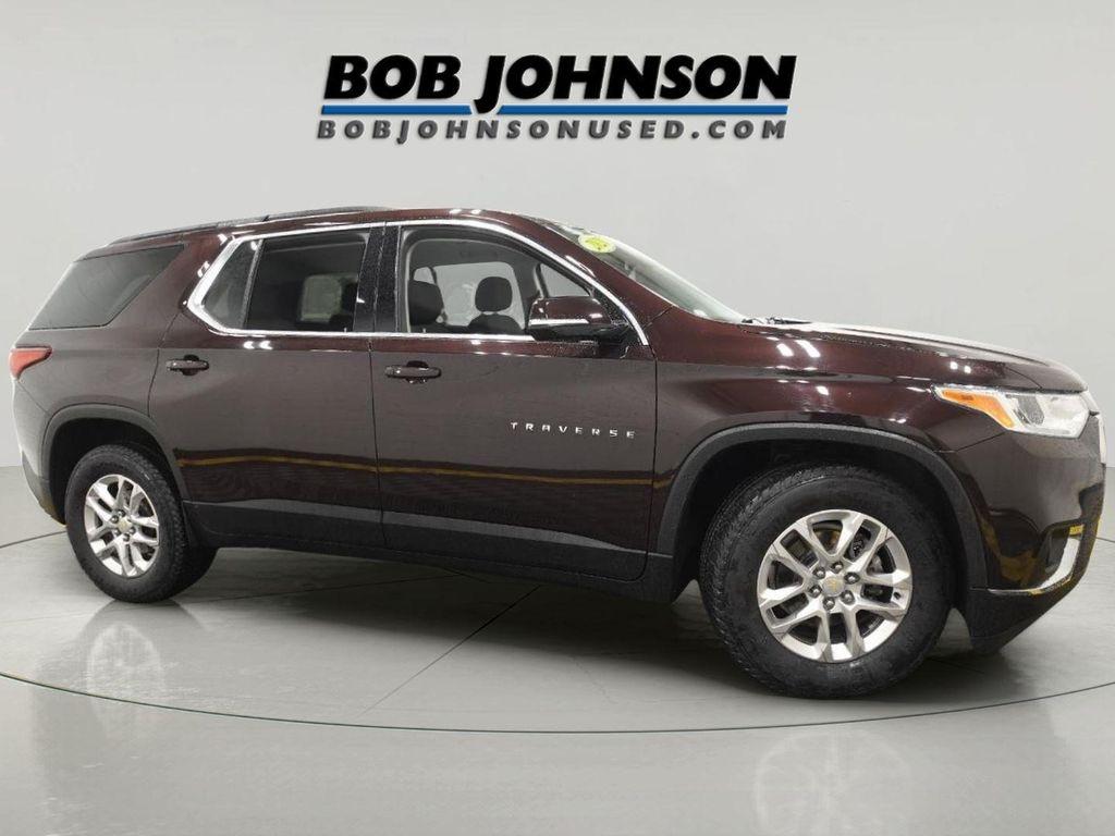 used 2020 Chevrolet Traverse car, priced at $22,143