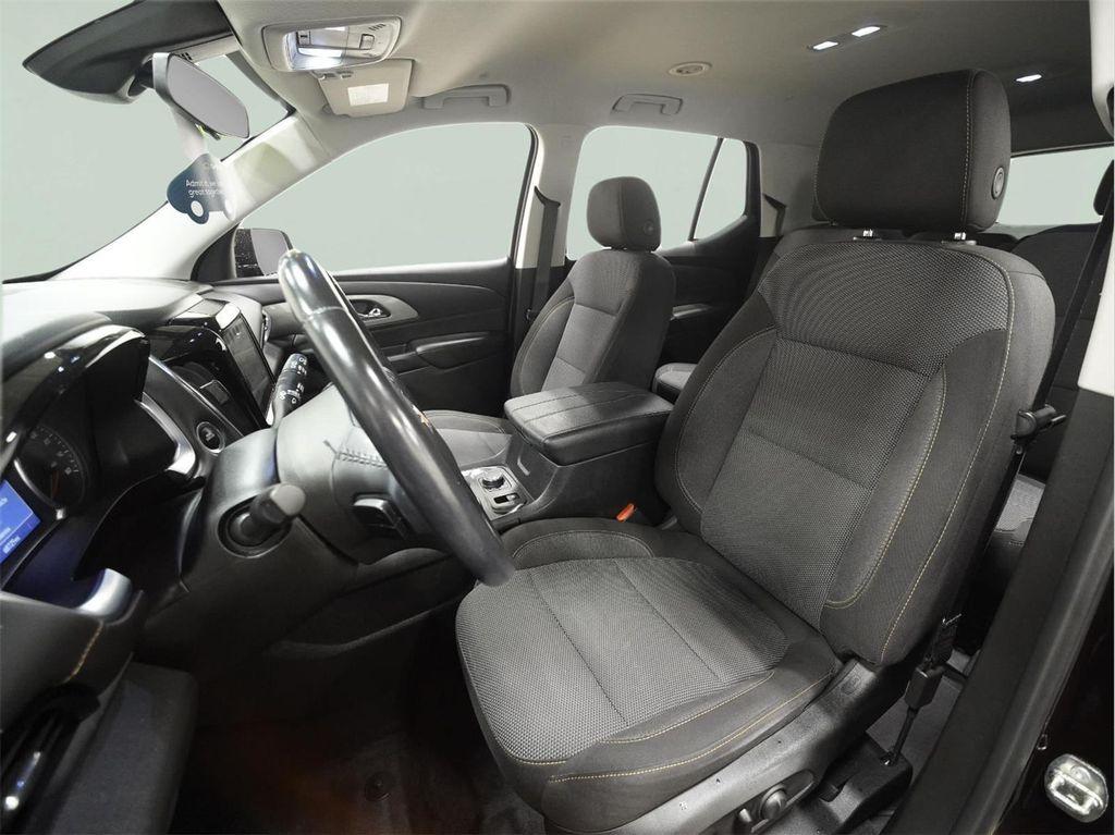 used 2020 Chevrolet Traverse car, priced at $22,143