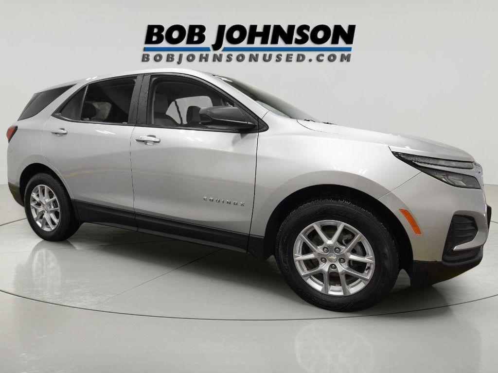 used 2022 Chevrolet Equinox car, priced at $17,500
