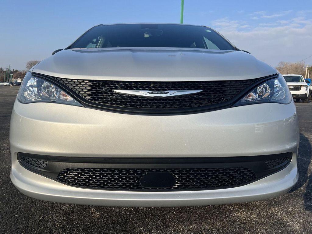 new 2026 Chrysler Voyager car, priced at $41,320