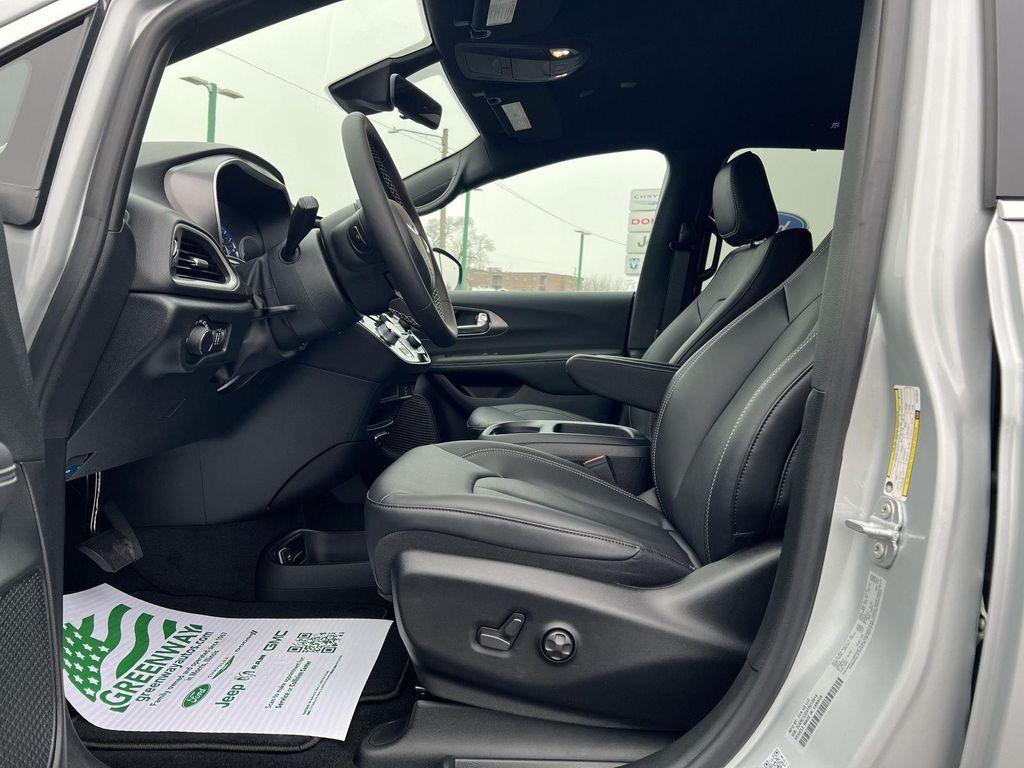 new 2026 Chrysler Voyager car, priced at $40,454