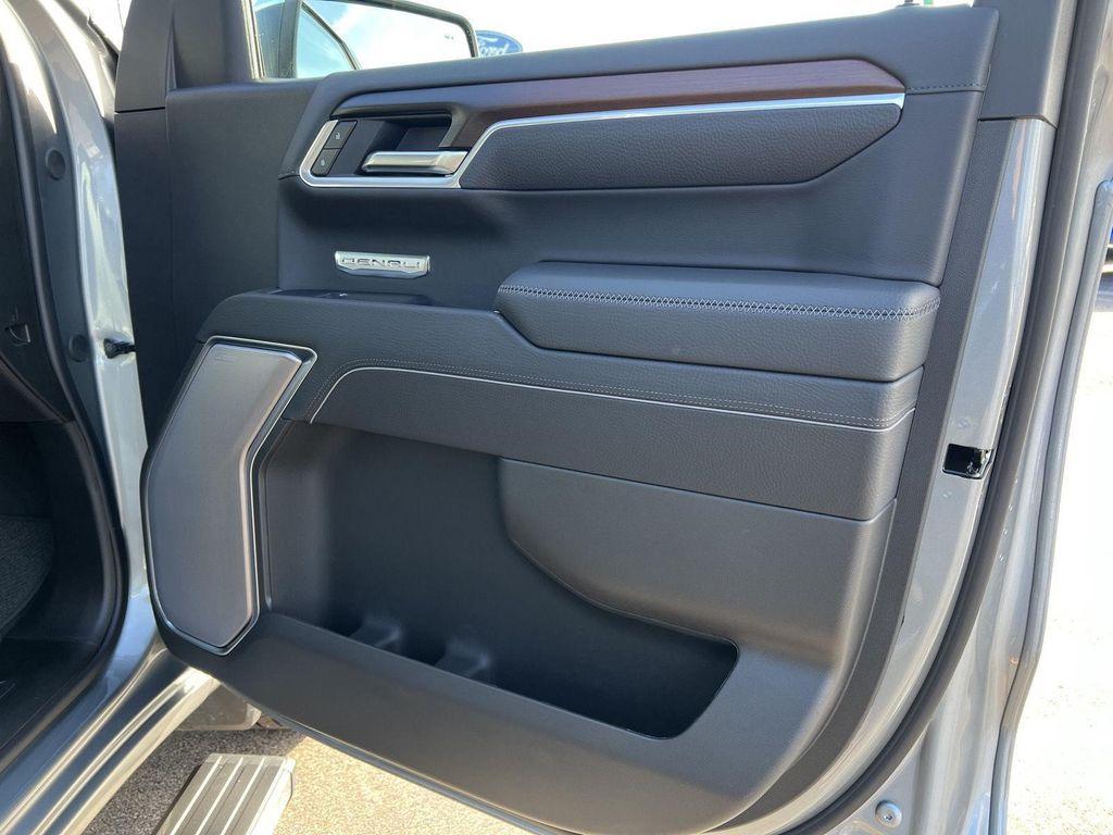 new 2026 GMC Sierra 1500 car, priced at $70,243