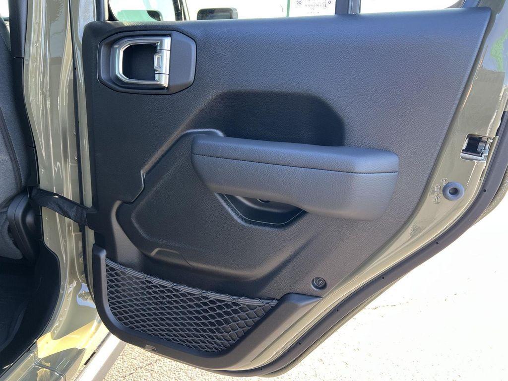 new 2026 Jeep Wrangler car, priced at $50,912