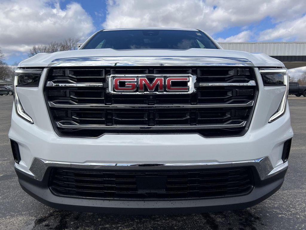 new 2026 GMC Acadia car, priced at $46,156