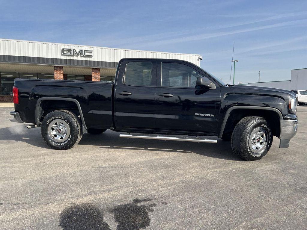 used 2018 GMC Sierra 1500 car, priced at $18,476