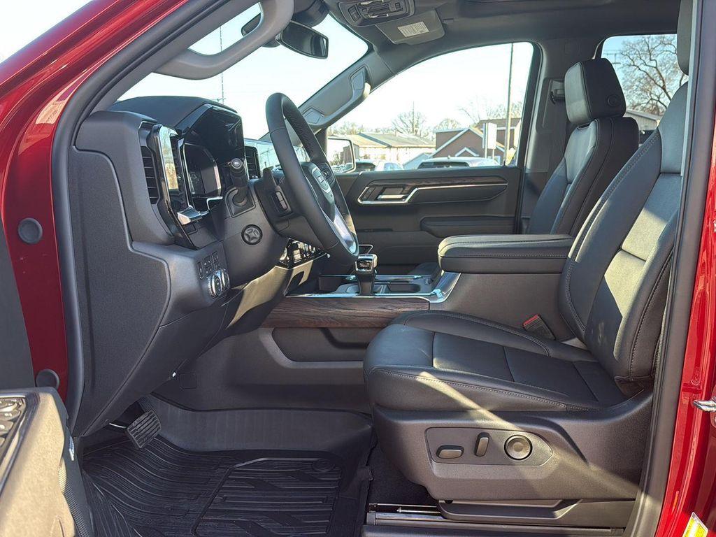 new 2026 GMC Sierra 1500 car, priced at $59,744