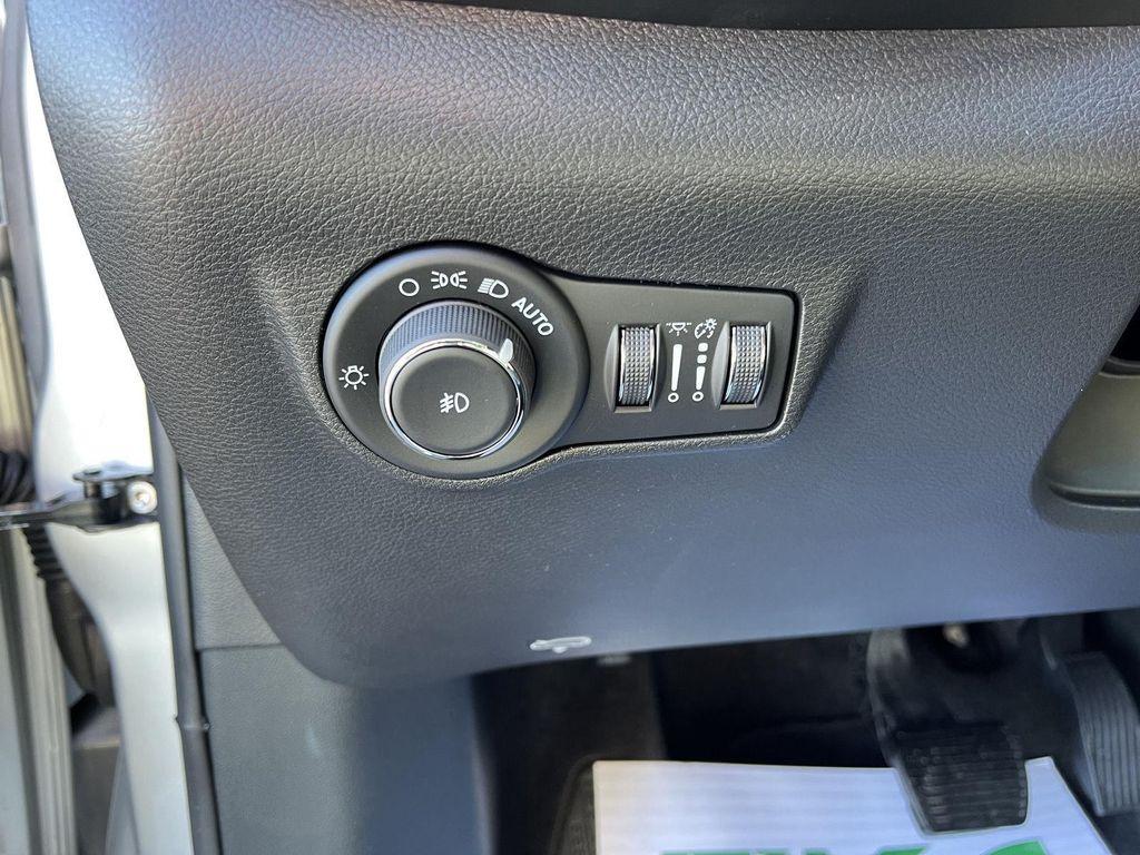 new 2026 Jeep Compass car, priced at $28,498