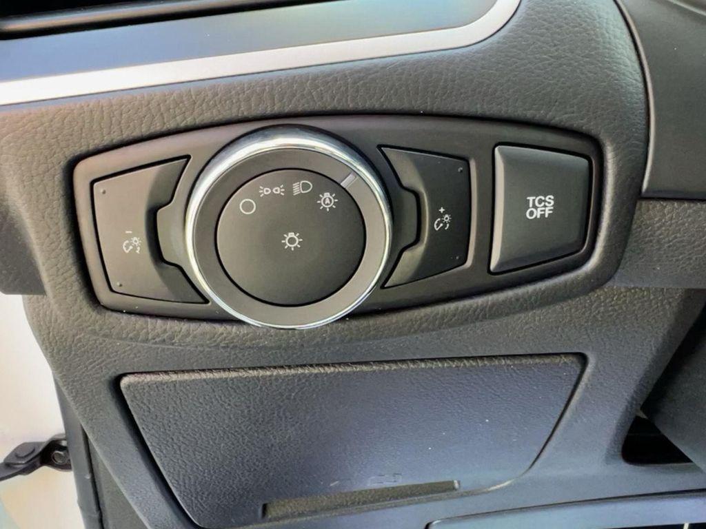 used 2023 Ford Edge car, priced at $21,884