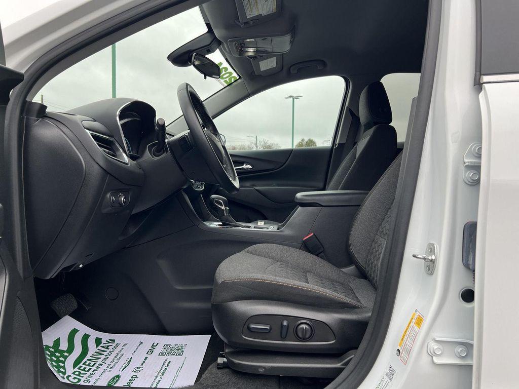 used 2024 Chevrolet Equinox car, priced at $21,398