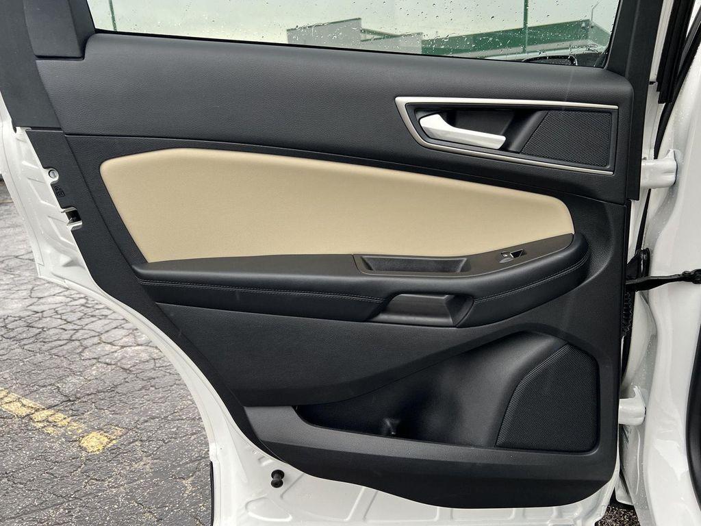used 2024 Ford Edge car, priced at $30,656