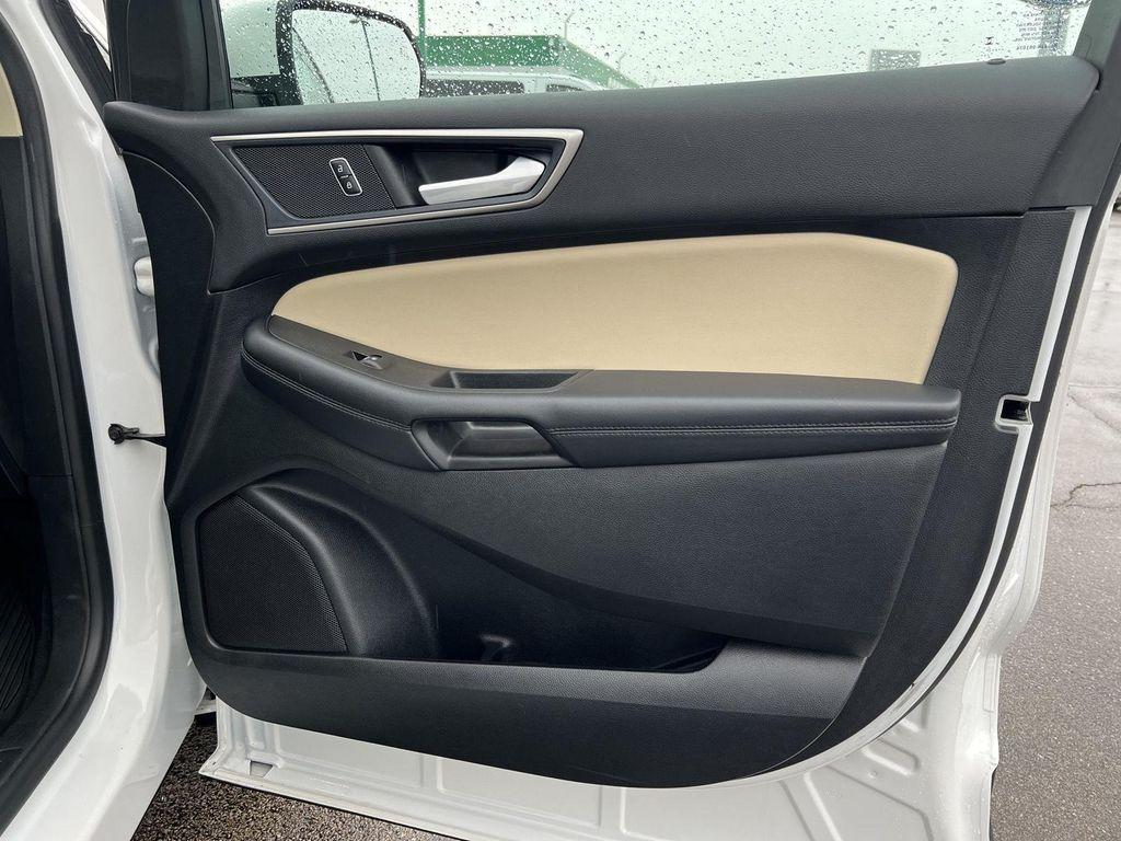used 2024 Ford Edge car, priced at $30,656