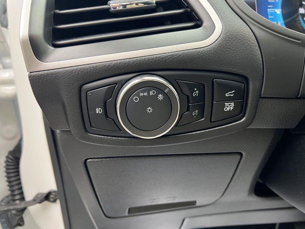 used 2024 Ford Edge car, priced at $30,656