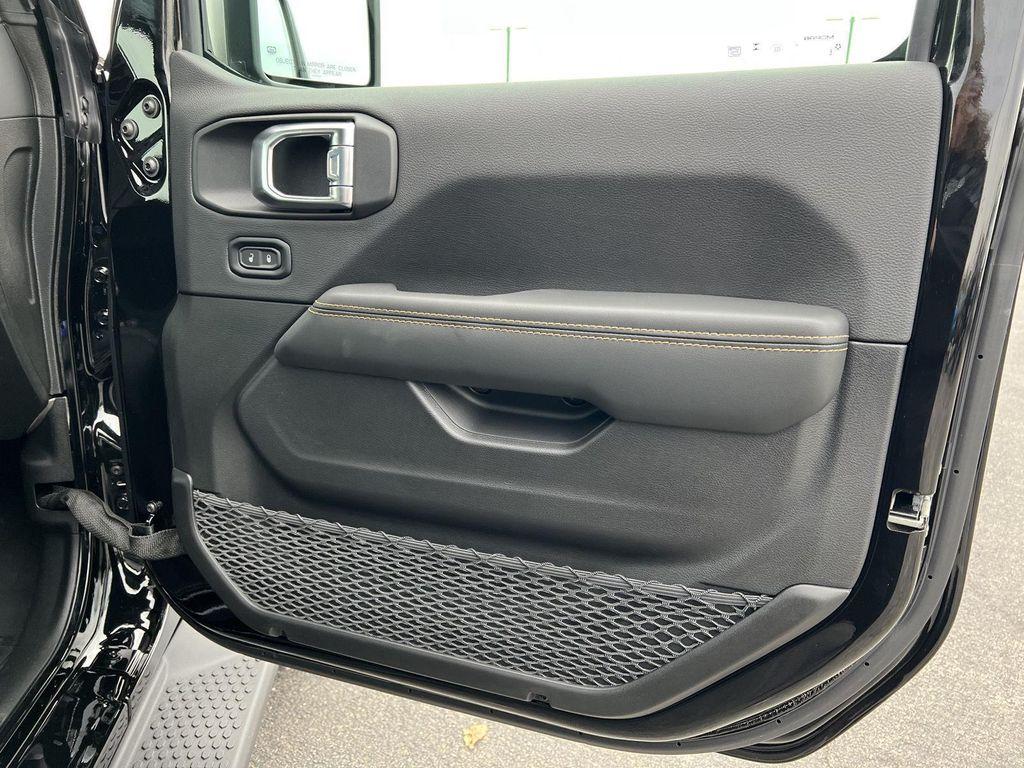 new 2026 Jeep Wrangler car, priced at $55,118