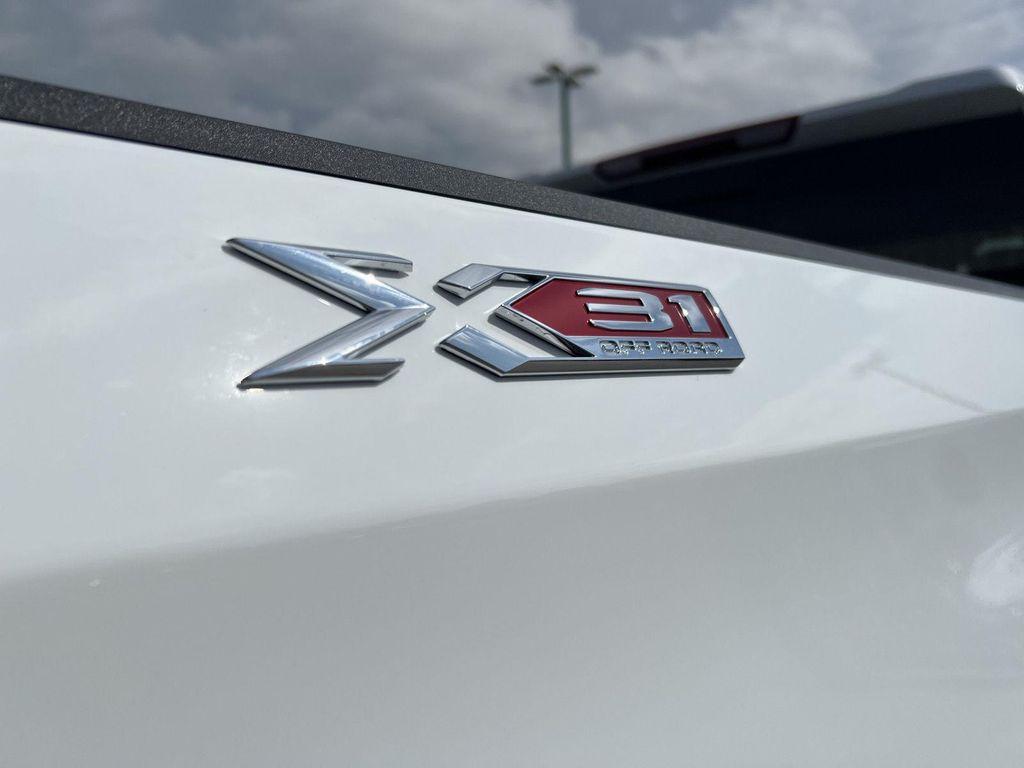 new 2026 GMC Sierra 1500 car, priced at $58,742
