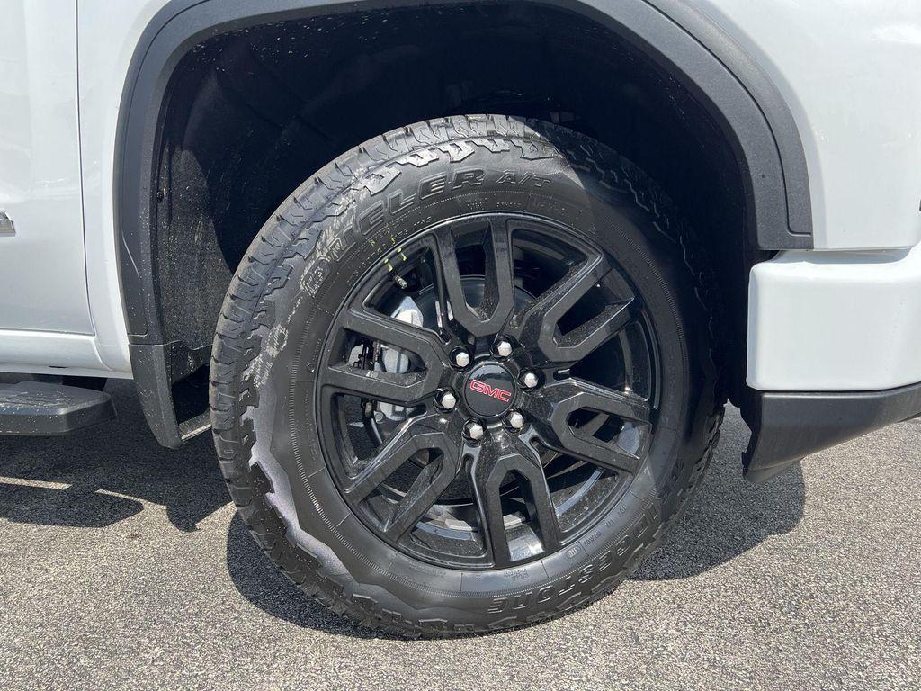new 2026 GMC Sierra 1500 car, priced at $58,742