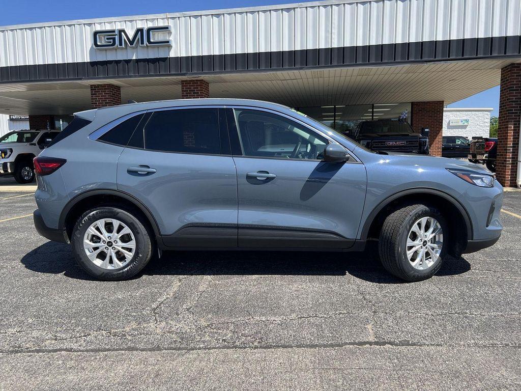 used 2023 Ford Escape car, priced at $23,967