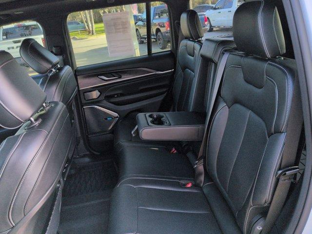 used 2022 Jeep Grand Cherokee car, priced at $39,988