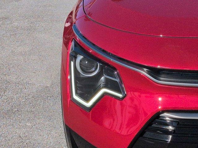 used 2025 Kia Niro car, priced at $27,988