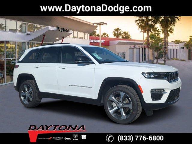 new 2025 Jeep Grand Cherokee car, priced at $49,114