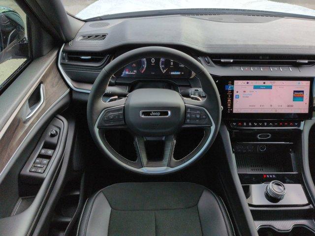 new 2026 Jeep Grand Cherokee car, priced at $47,969