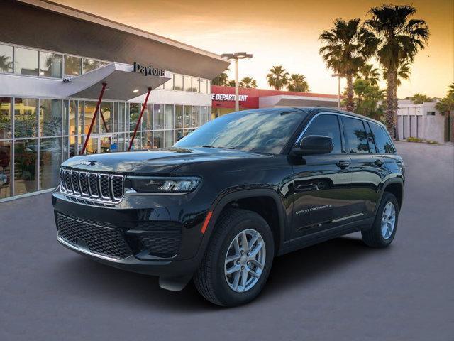new 2025 Jeep Grand Cherokee car, priced at $39,024