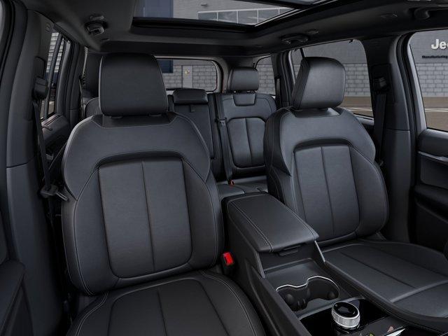 new 2026 Jeep Grand Cherokee car, priced at $48,549