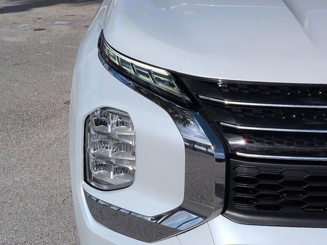 used 2024 Mitsubishi Outlander car, priced at $21,988