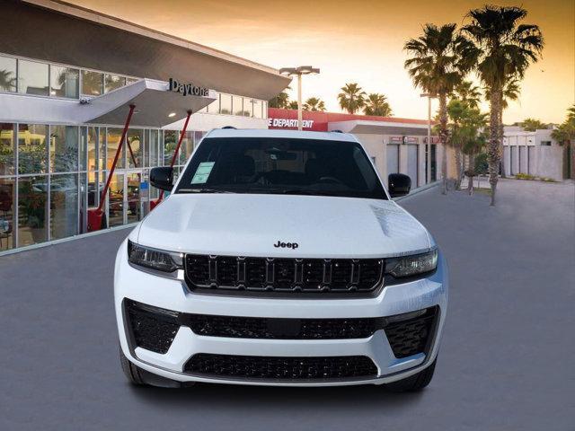 new 2026 Jeep Grand Cherokee car, priced at $54,604