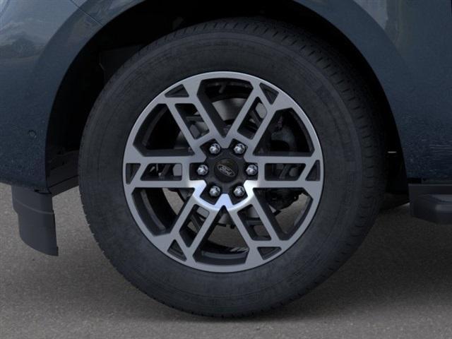 new 2025 Ford Expedition car, priced at $67,335