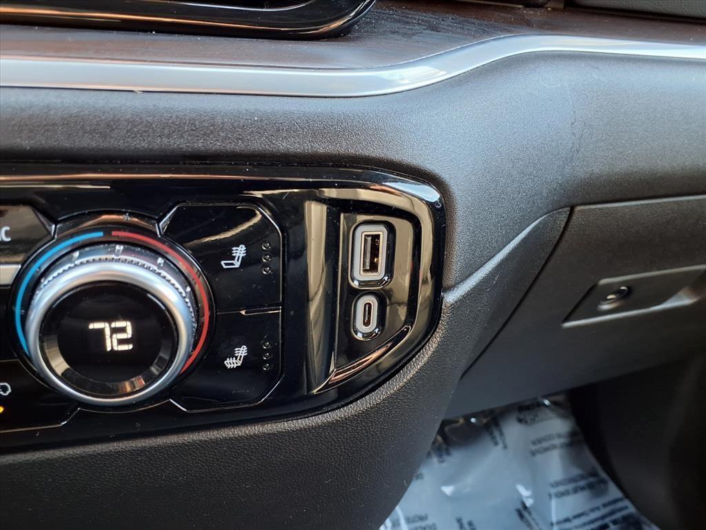 used 2024 GMC Sierra 1500 car, priced at $43,900