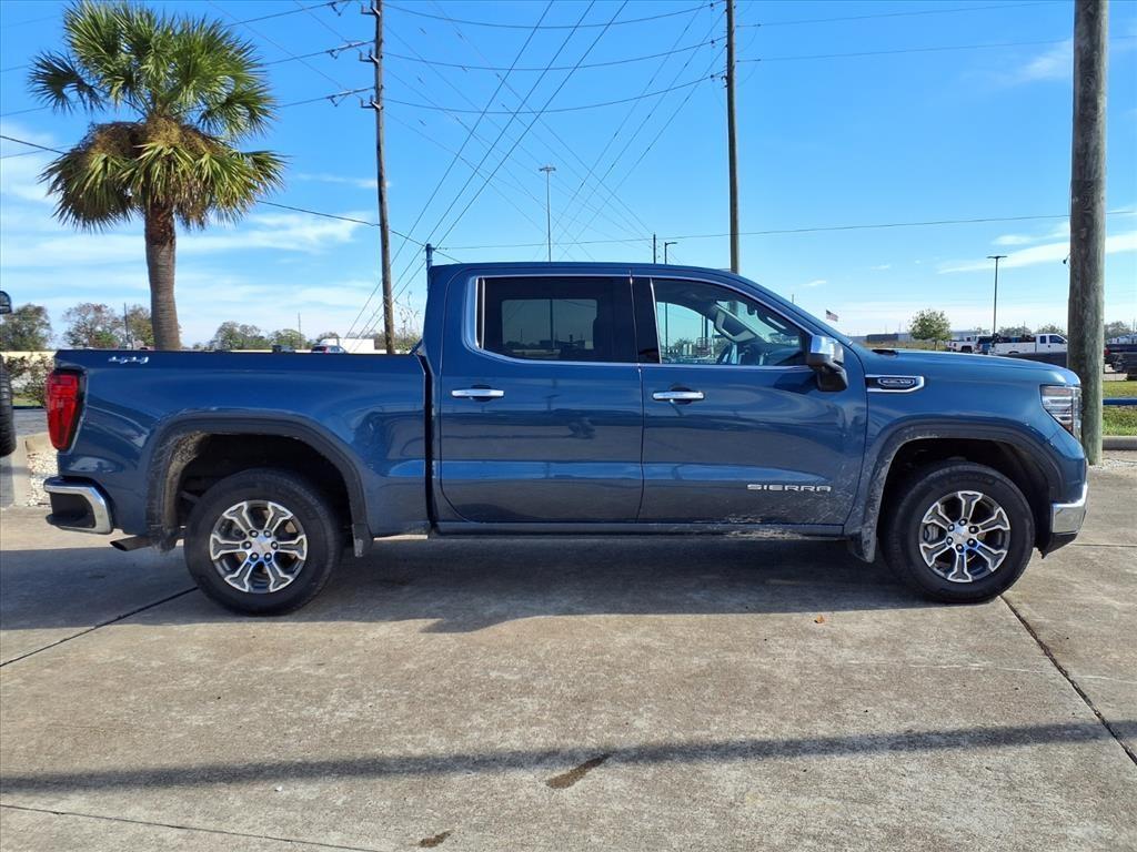 used 2024 GMC Sierra 1500 car, priced at $43,900