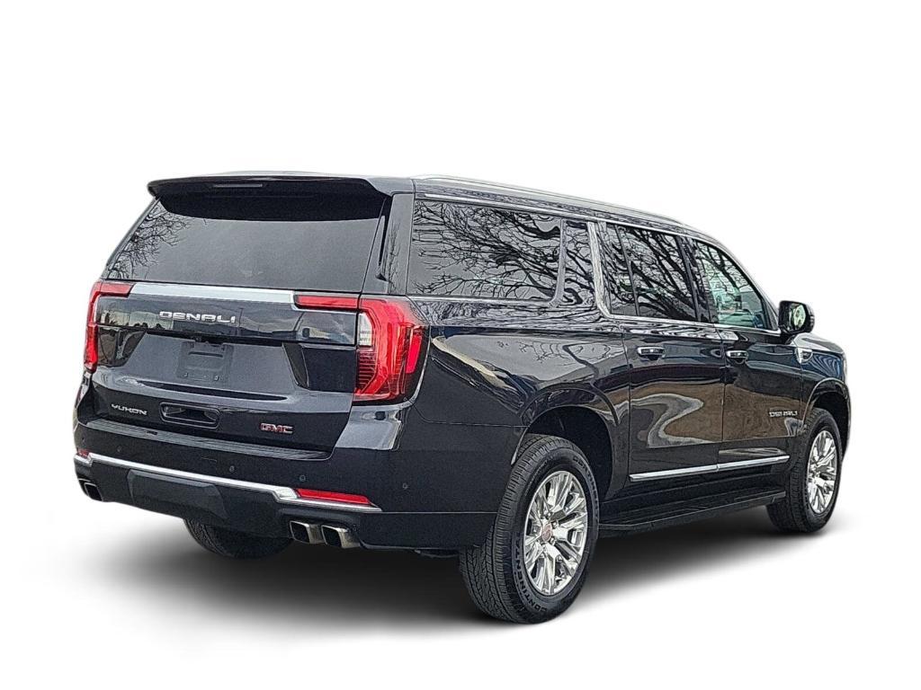 used 2025 GMC Yukon XL car, priced at $75,691