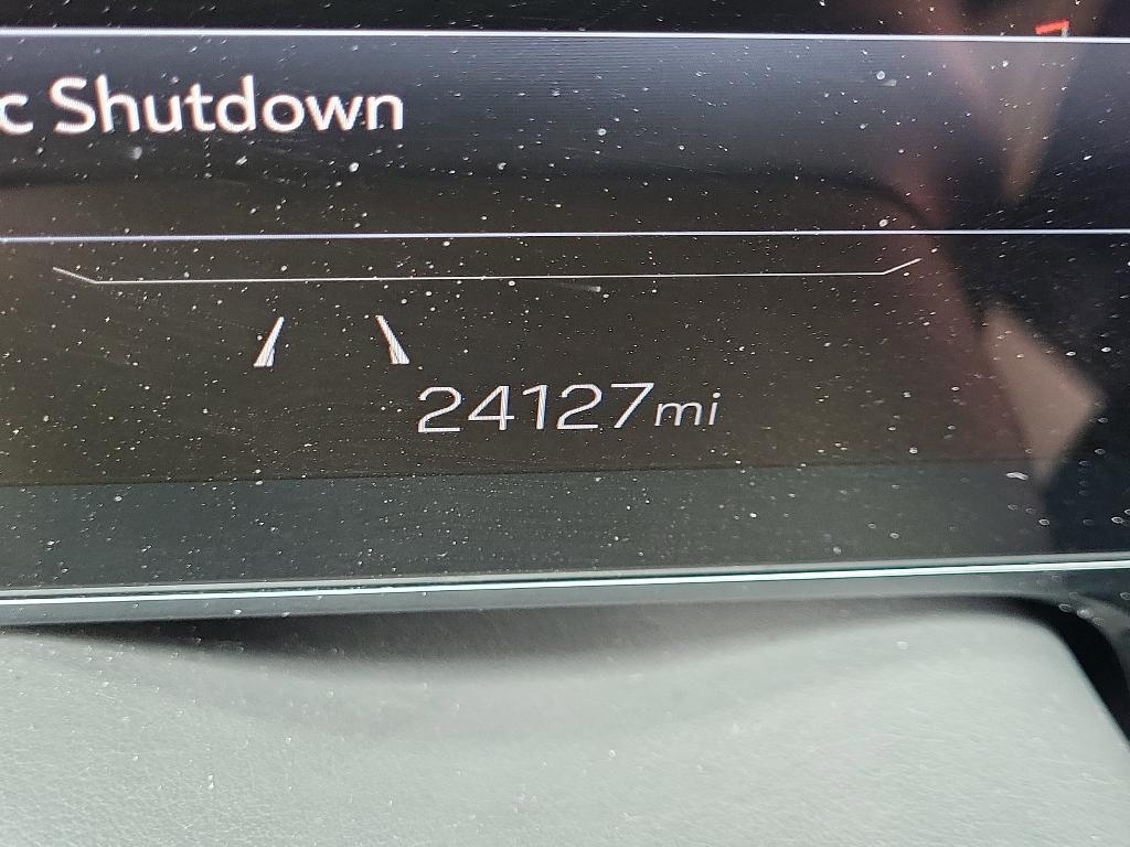 used 2025 GMC Yukon XL car, priced at $75,691