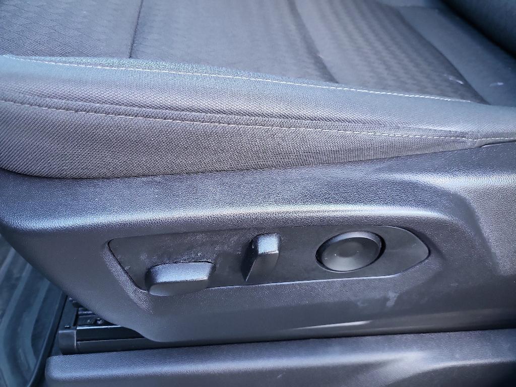 used 2025 Chevrolet Silverado 1500 car, priced at $41,991