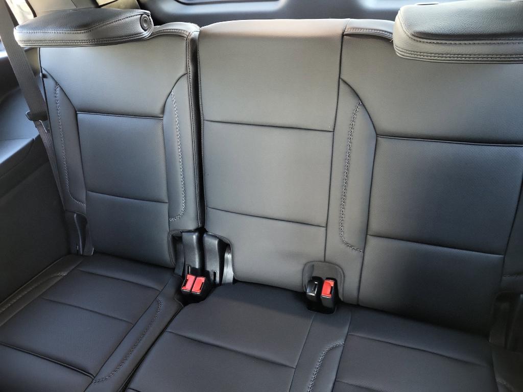 used 2024 GMC Yukon car, priced at $73,991