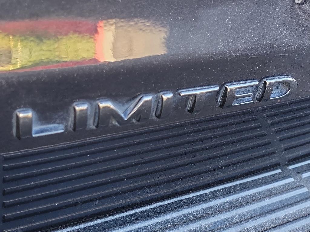 used 2021 Ford Expedition car, priced at $37,200