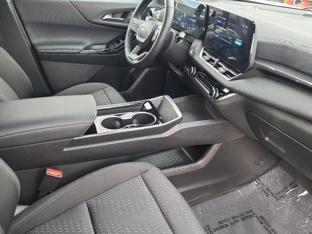 used 2025 Chevrolet Equinox car, priced at $27,991