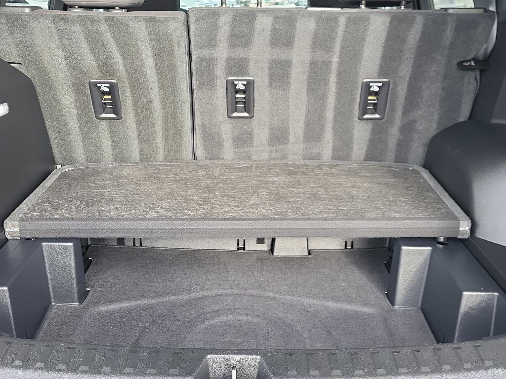 used 2025 Chevrolet Equinox car, priced at $27,991