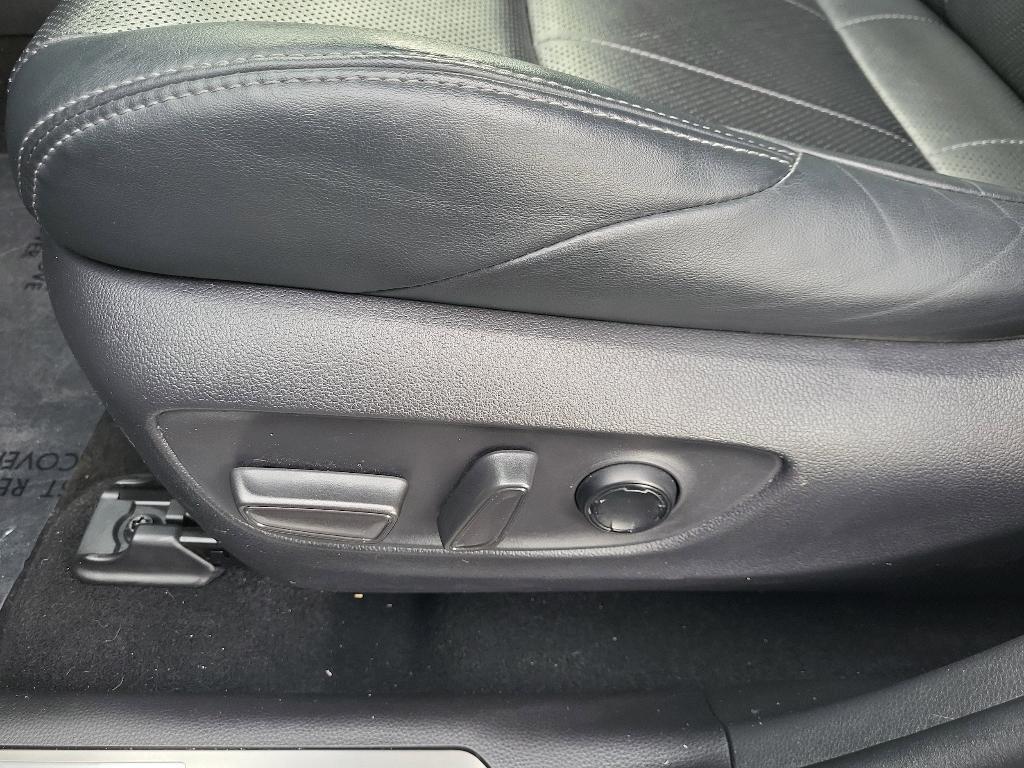 used 2021 Toyota Venza car, priced at $27,568