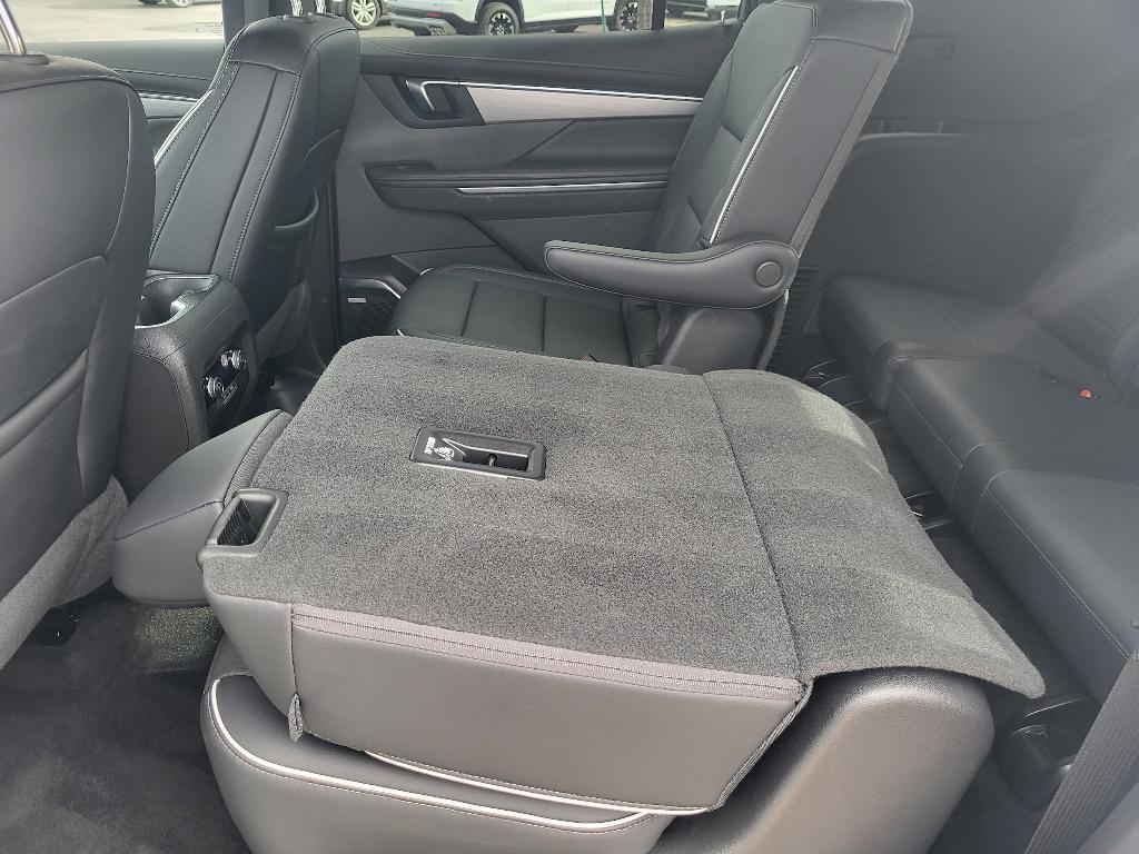 used 2025 Buick Enclave car, priced at $34,591