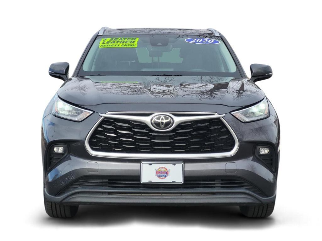 used 2020 Toyota Highlander car, priced at $25,690
