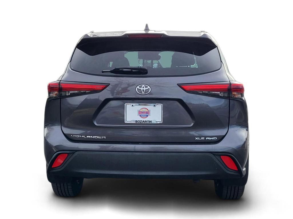 used 2020 Toyota Highlander car, priced at $25,690