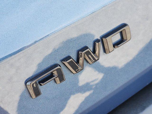 used 2025 Chevrolet Traverse car, priced at $46,917