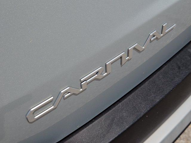 used 2025 Kia Carnival car, priced at $40,919