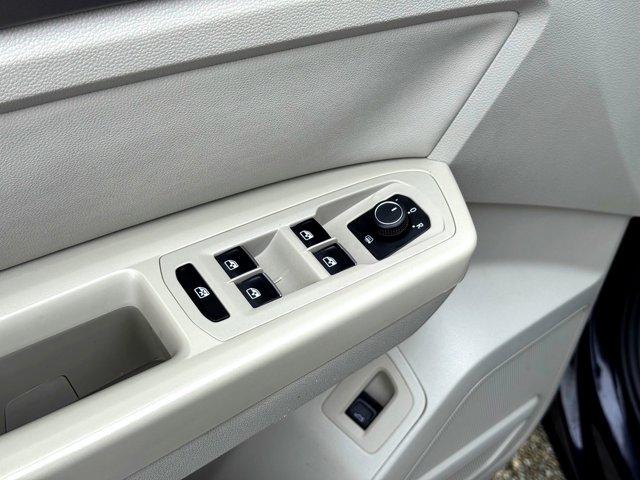 used 2018 Volkswagen Atlas car, priced at $15,000