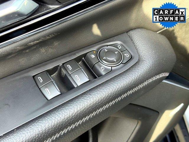 used 2025 GMC Yukon car, priced at $75,717