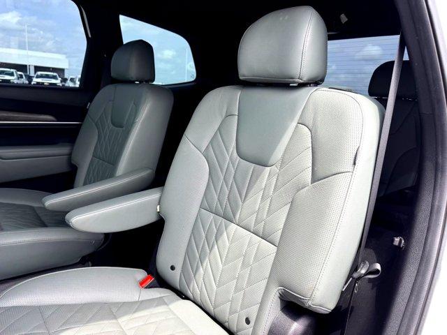 used 2023 Kia Telluride car, priced at $27,222