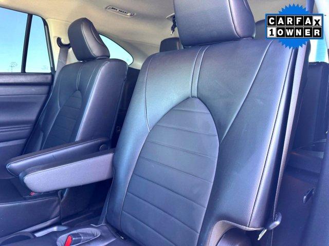 used 2022 Toyota Highlander car, priced at $33,406