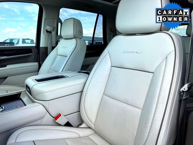 used 2023 GMC Yukon car, priced at $53,914